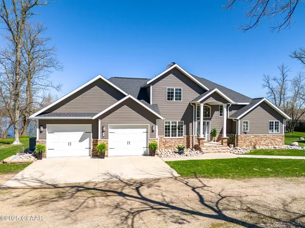 12566 Fisher St SE, Mentor, MN 56736