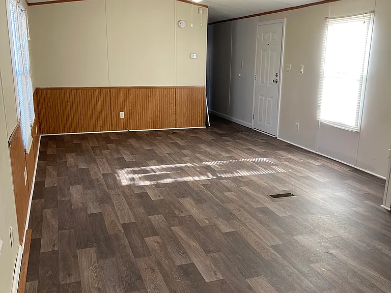 52 Asset Dr — Photo 9