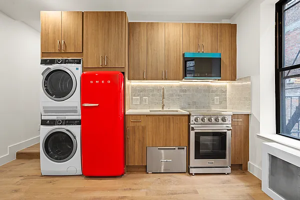 Rented by Monday Morning Management LLC | media 29