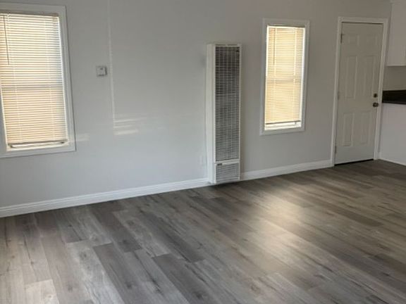 3rd image of 1430 Cherry Ave APT 1