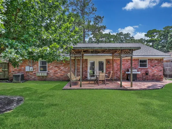 1106 Chamboard Ln, Houston, TX 77018