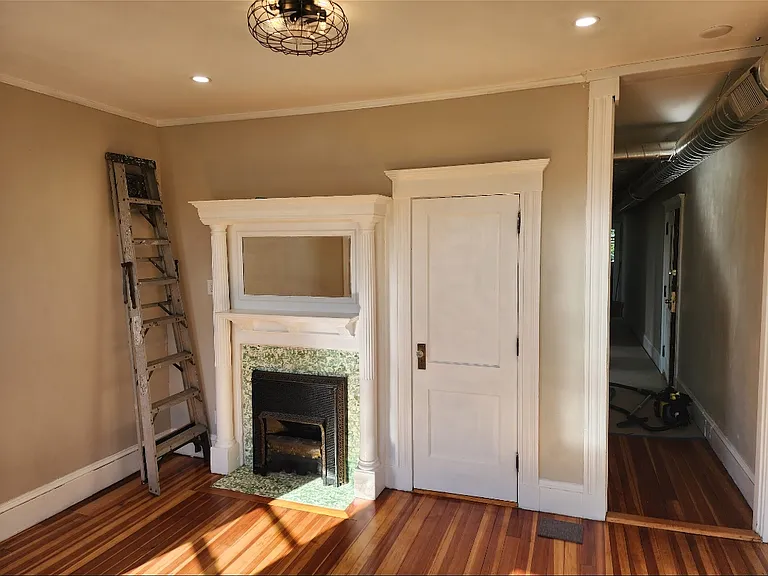 716 Columbia Rd #2 — Photo 5