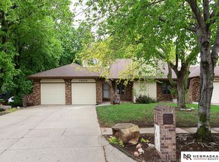 1400 Trelawney Dr, Lincoln, NE 68512