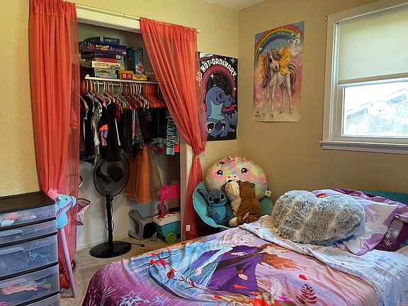 4th image of 1700 Heck Ave