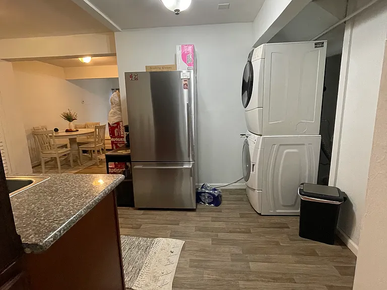 1513 Fir Ave — Photo 5