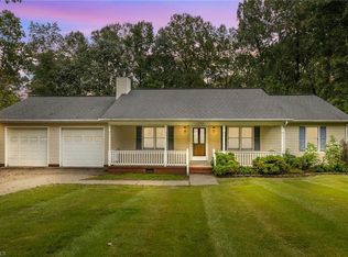 1735 N Pointe Dr, Asheboro, NC 27205