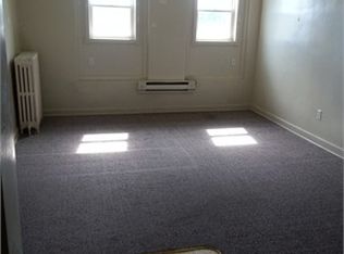 926 1/2 8th St APT 2, Boone, IA 50036