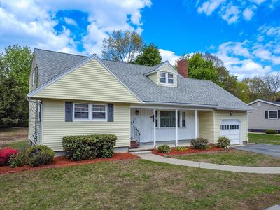 25 Windward Rd, Lowell, MA, 01852