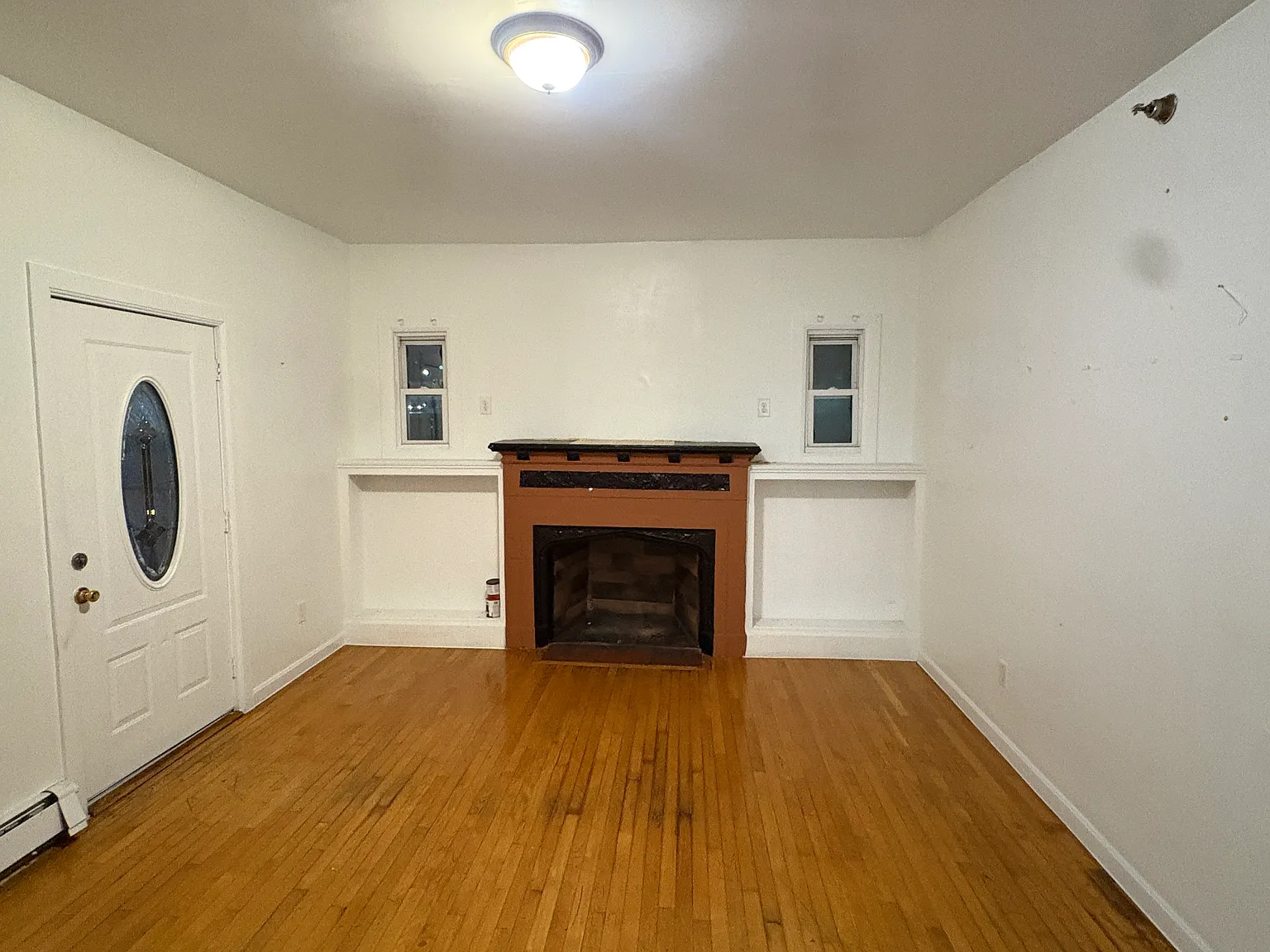 3 bed, 1800 sqft, $3,200 — Photo 2
