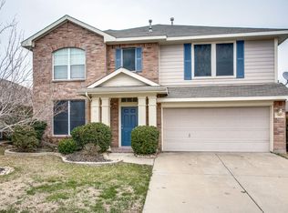 512 Hackberry Dr, Fate, TX 75087