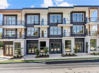 812 W College Ave, Decatur, GA 30030