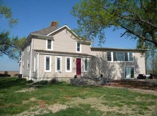 1649 2800 Ave, Abilene, KS 67410