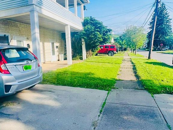 2nd image of 104 N 19th St #104