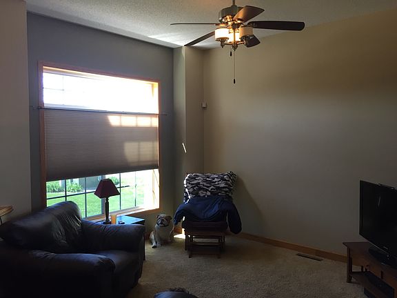 5th image of 4817 189th St W