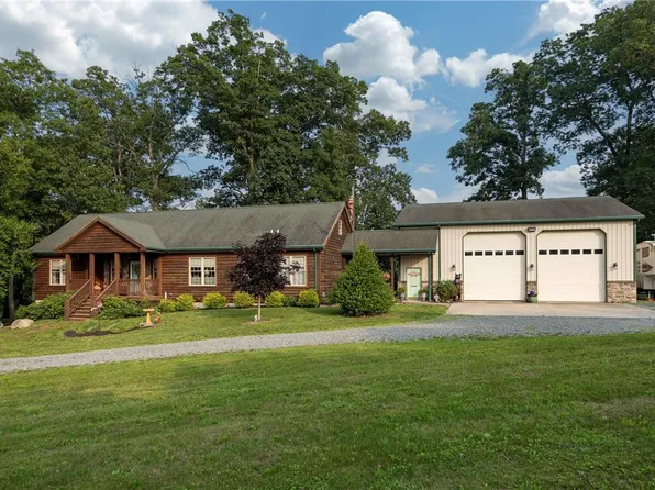 58 Crescent Ln, Barto, PA 19504