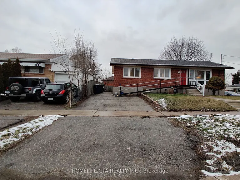 8 Laxford Ave — Photo 29