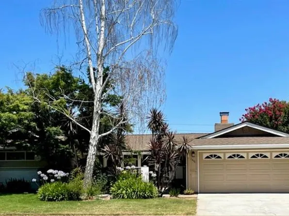 1826 Carmelo Dr, Carmichael, CA 95608