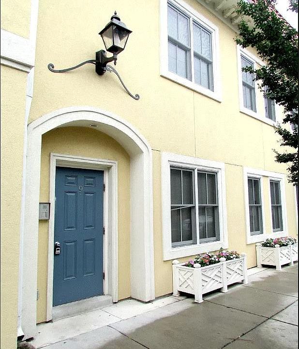 1st image of 9 S Brunswick St APT F