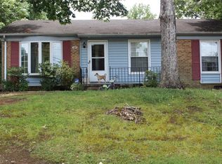 509 Rocky Knoll Rd, Greensboro, NC 27406