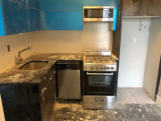 Rented by Nooklyn NYC LLC | media 19