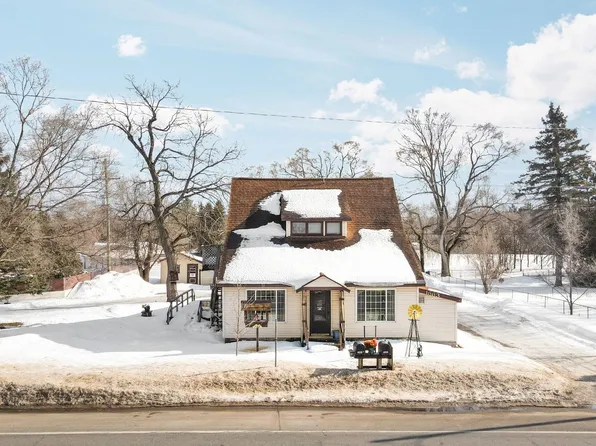 1663 County Road 633, Grawn, MI 49637