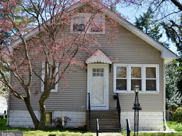 220 Linden Ave, Woodlynne, NJ 08107