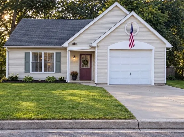 19 Terrace Ln, Williamsport, PA 17701