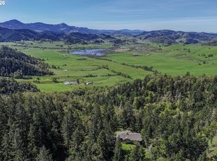 982 Brumbach Rd, Roseburg, OR 97470