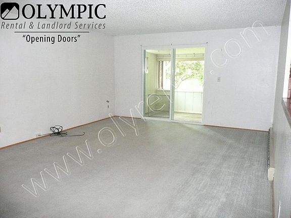 2nd image of 3605 Surrey Dr NE