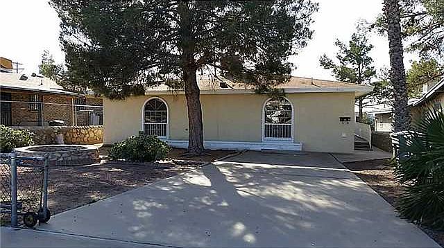 1st image of 4424 La Luz Ave #A
