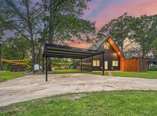 104 Greenwood Dr, Trinidad, TX 75163