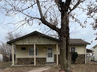 754 N Arapaho St, Wichita, KS 67212