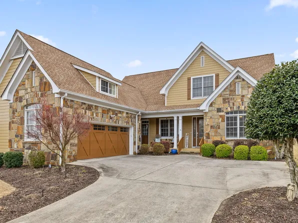 725 Black Creek Dr, Chattanooga, TN 37419