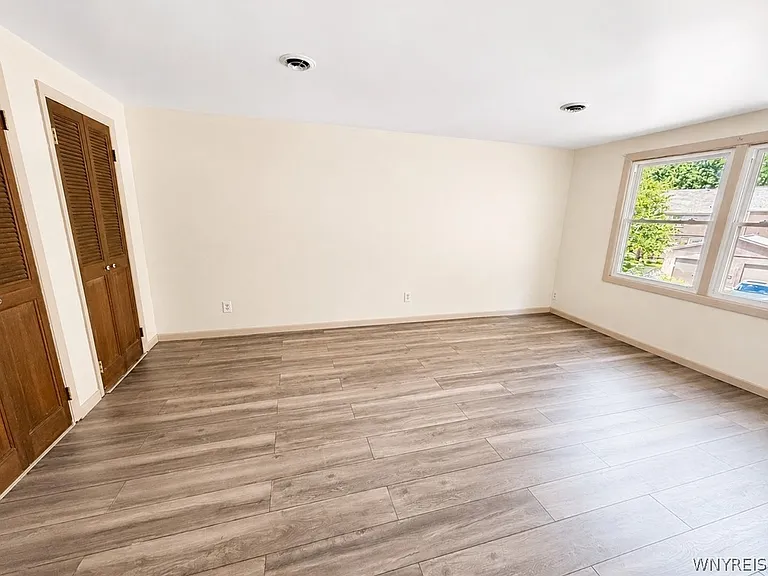 1 Robin Rd — Photo 9