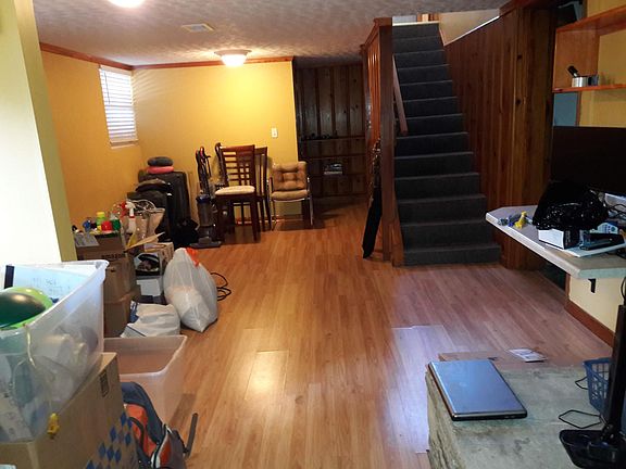 2nd image of 1258 Maue Rd