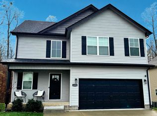 1090 Winesap Rd, Clarksville, TN 37040