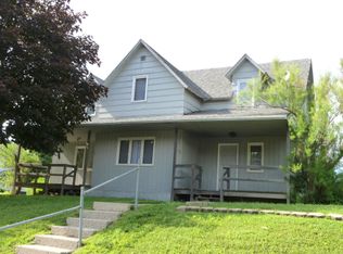 1509 3rd Ave, Windom, MN 56101