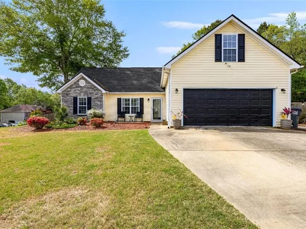 15 Freeman Ct, Covington, GA 30016