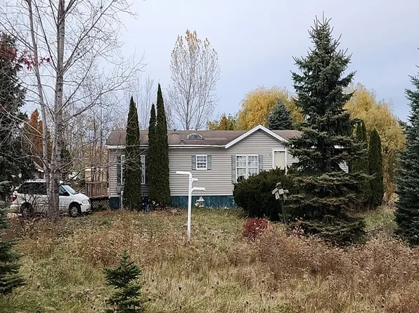 4484 Molitor Rd, Oconto, WI 54153