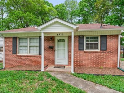 4571 Piccadilly Ln, Winston Salem, NC, 27104