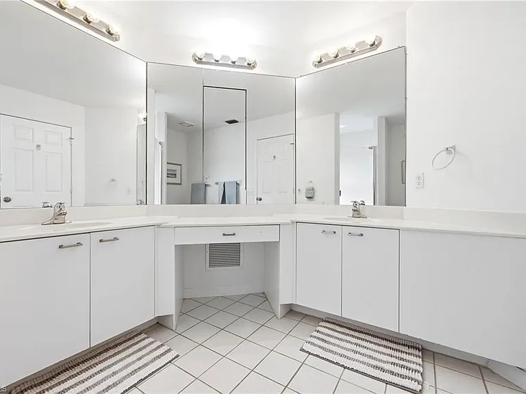 2841 Citrus Lake Dr #K-201 — Photo 20