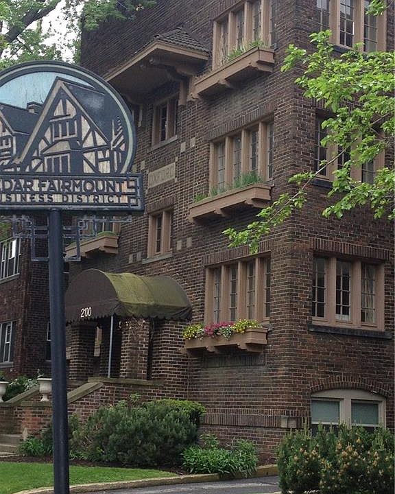 2nd image of 2100 Surrey Rd APT 6