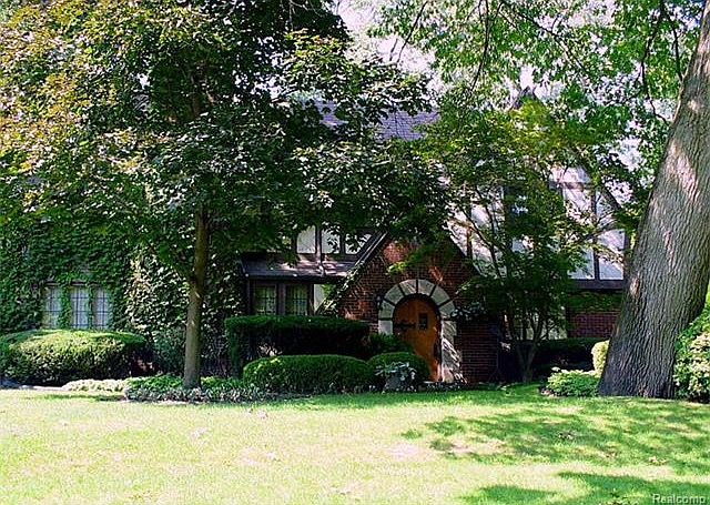 1st image of 26391 Hendrie Blvd