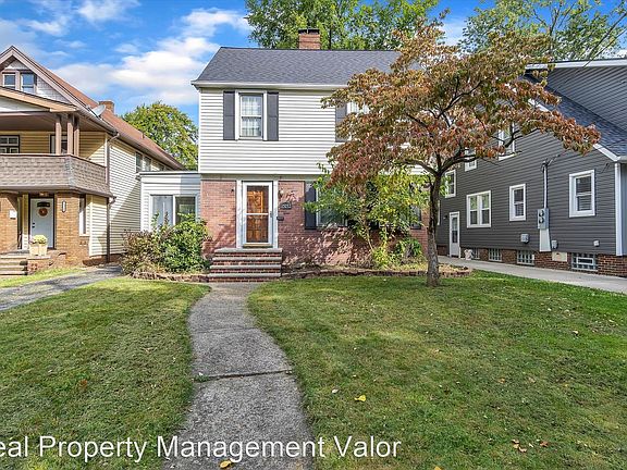 2nd image of 15212 Lydian Ave