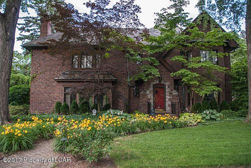 3rd image of 150 James St
