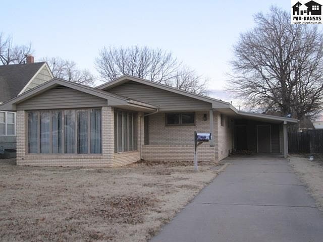 1st image of 404 Crescent Blvd