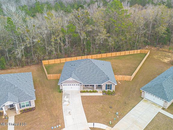 2nd image of 15740 Rachael Dr