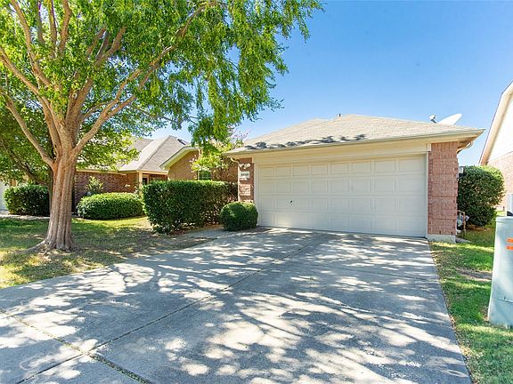 2nd image of 4849 Carrotwood Dr