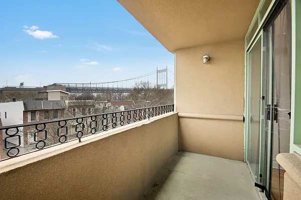 Rented by Pistilli Realty Group | media 17