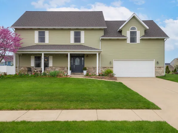 2039 Joni Ln, Stevensville, MI 49127